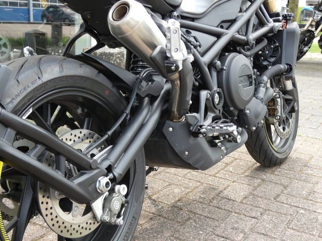 benelli - 752-s