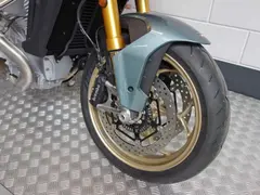 Moto Guzzi V100 Mandello 2026 nieuw – foto 4 van 11