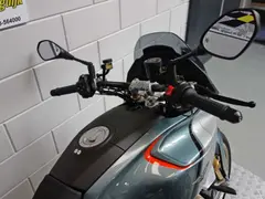 Moto Guzzi V100 Mandello 2026 nieuw – foto 5 van 11