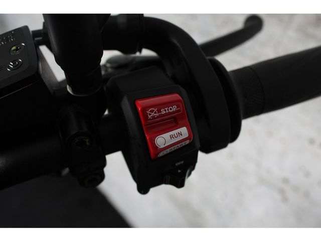 yamaha - xsr-700-abs