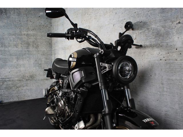 yamaha - xsr-700-abs