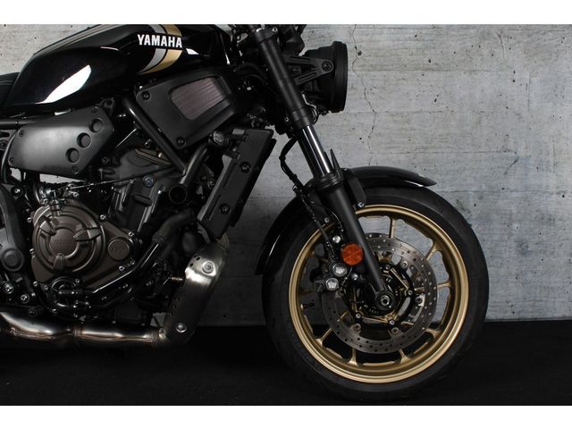 yamaha - xsr-700-abs