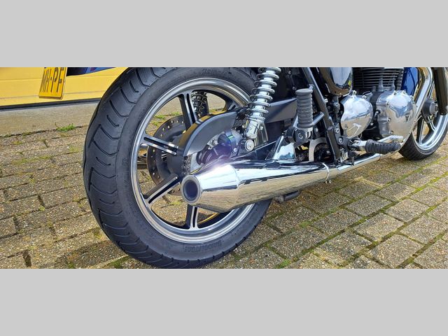 triumph - bonneville
