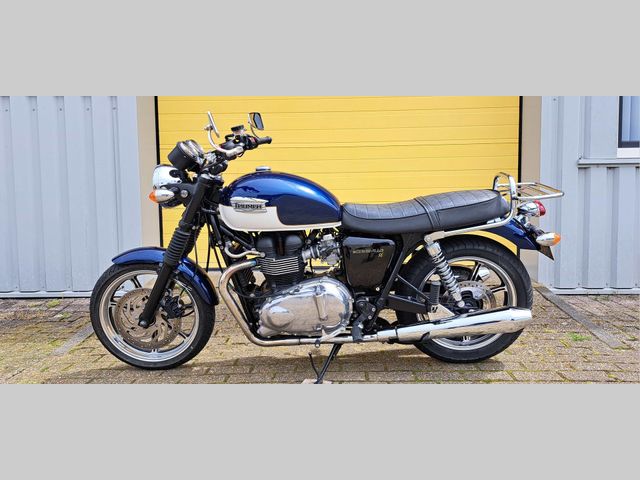 triumph - bonneville