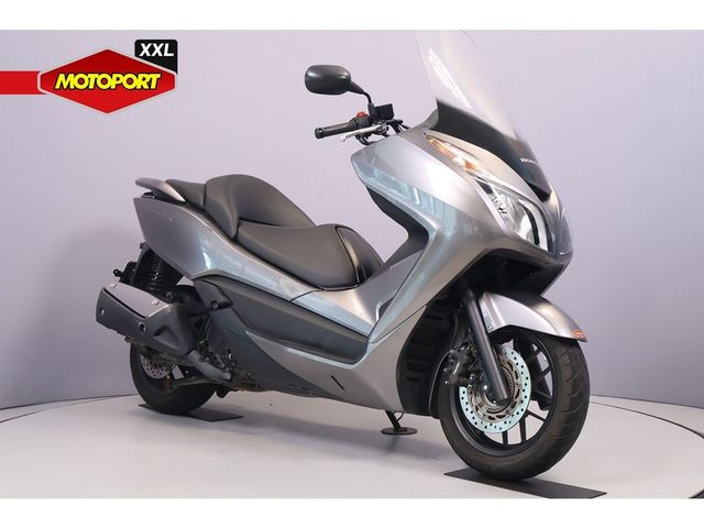 honda - forza-300
