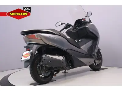 HONDA FORZA 300 – foto 4