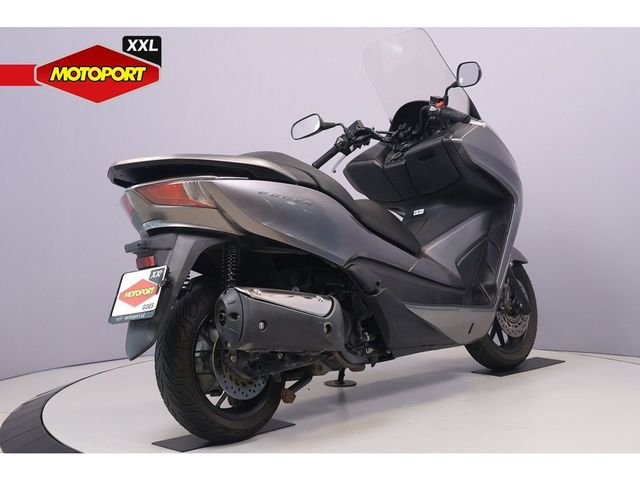 honda - forza-300