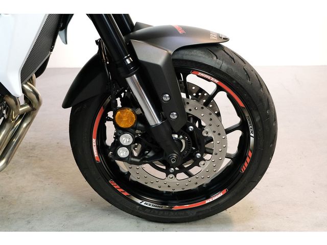 yamaha - tracer-900