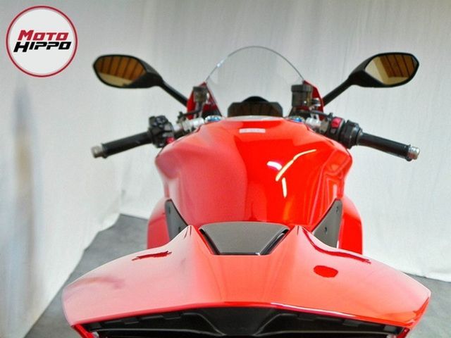 ducati - panigale-v2-s