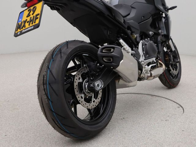 bmw - f-900-r