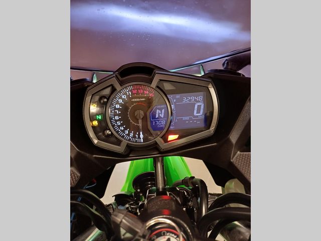 kawasaki - ninja-400-krt-edition