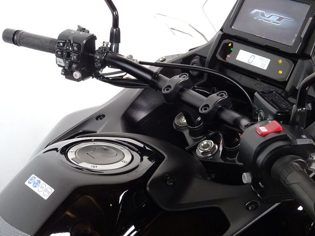 honda - nt-1100