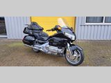 HONDA GL 1800 GOLDWING