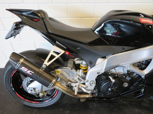 aprilia - rsv-4-1000-rr