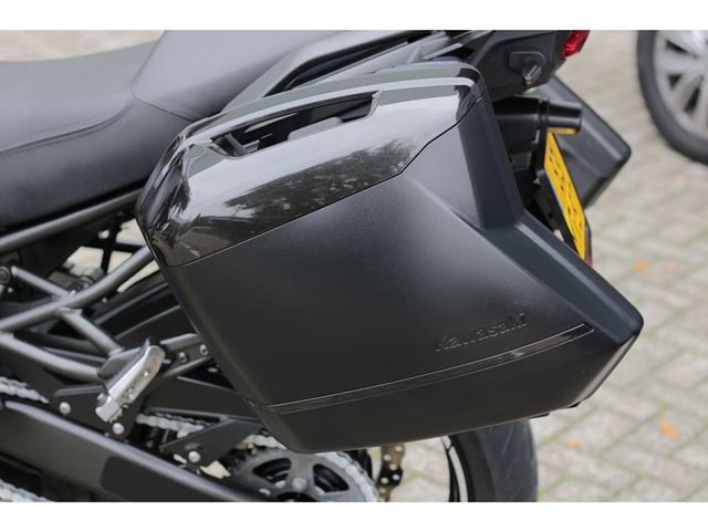 kawasaki - versys-1000-grand-tourer