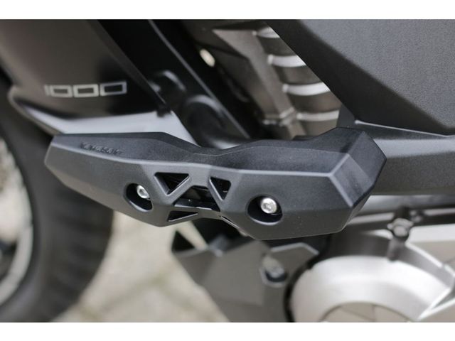 kawasaki - versys-1000-grand-tourer