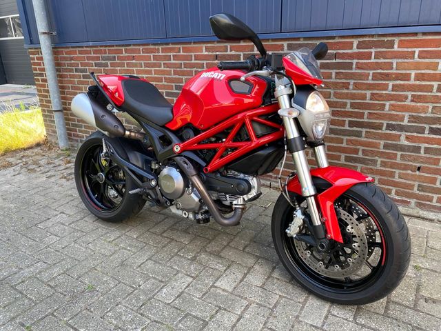 ducati - m-796