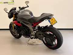 Triumph Speed Triple R 2016 occasion – foto 5 van 24