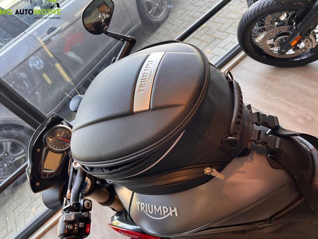 triumph - speed-triple-r