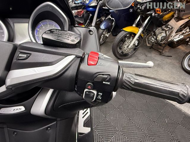 yamaha - tmax-dx