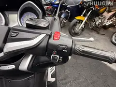 Yamaha T max 530 (DX) 2019 occasion – foto 13 van 18