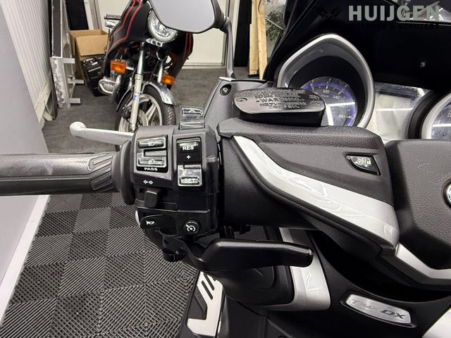 yamaha - tmax-dx