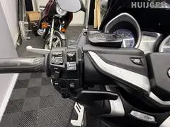 Yamaha T max 530 (DX) 2019 occasion – foto 12 van 18