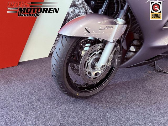 honda - st-1300-pan-european-abs
