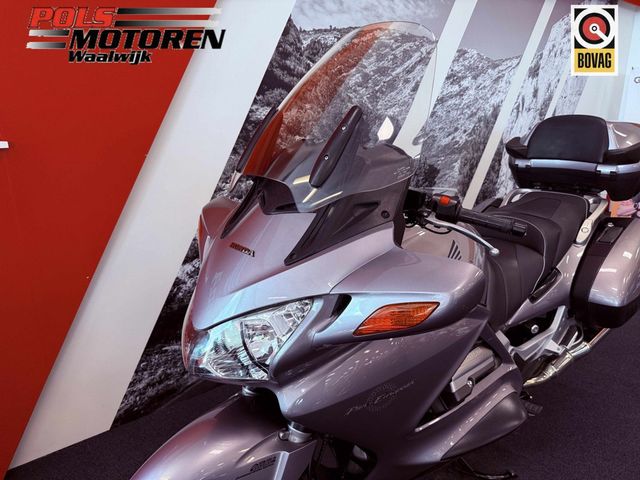 honda - st-1300-pan-european-abs