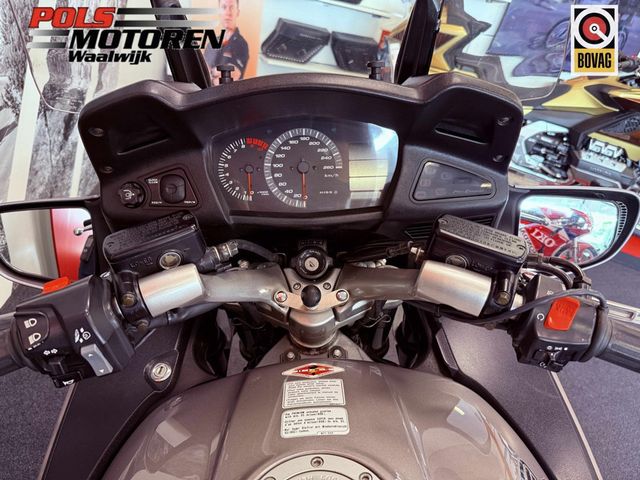 honda - st-1300-pan-european-abs