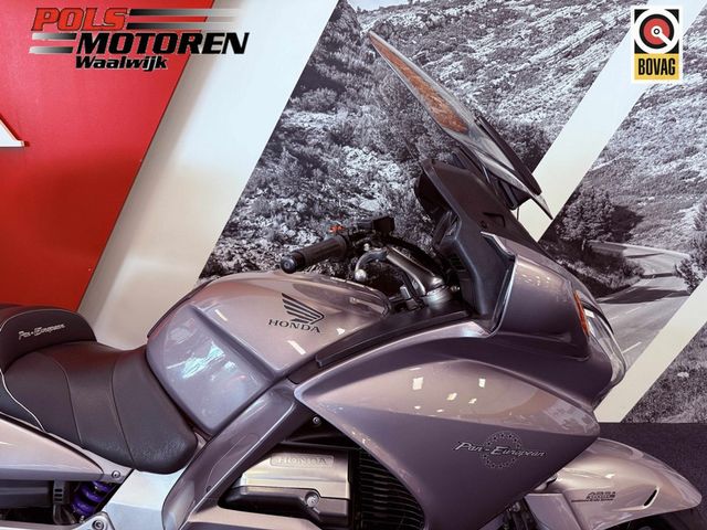 honda - st-1300-pan-european-abs