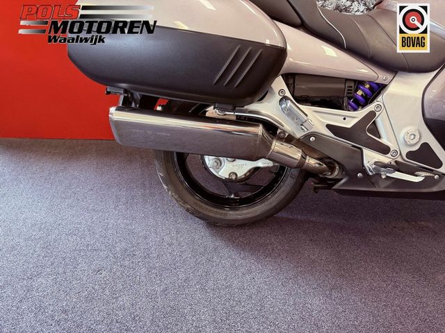 honda - st-1300-pan-european-abs