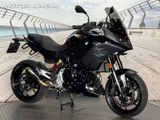 BMW F 900 XR