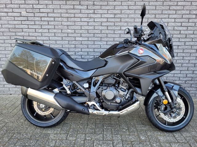 honda - nt-1100-mt