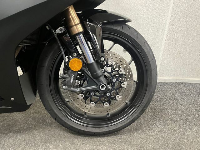 honda - cbr-650-r