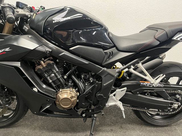 honda - cbr-650-r