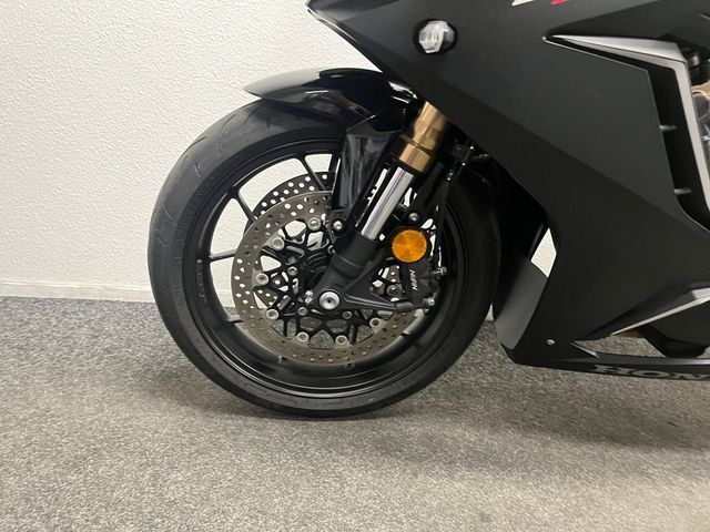 honda - cbr-650-r