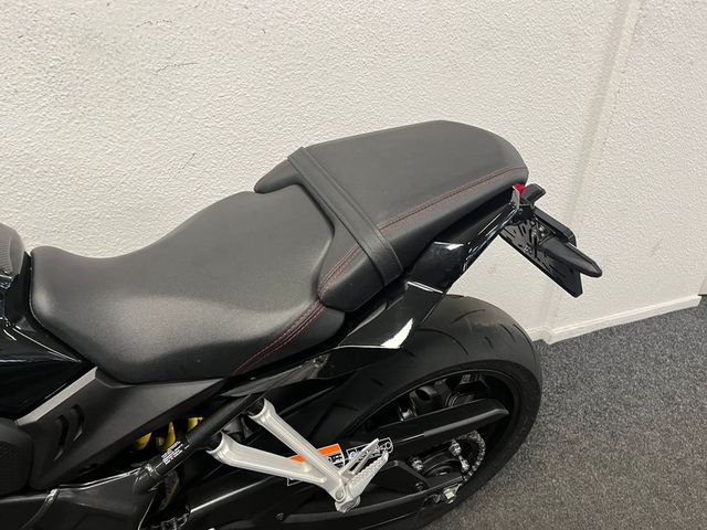 honda - cbr-650-r