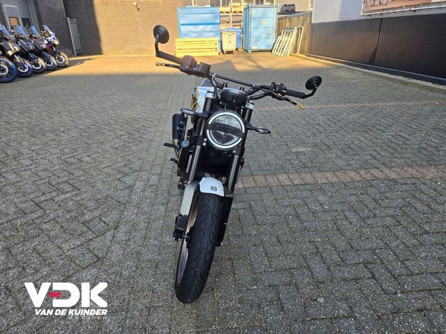 husqvarna - vitpilen-401