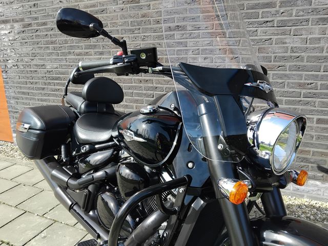 suzuki - intruder-c-1500-bt