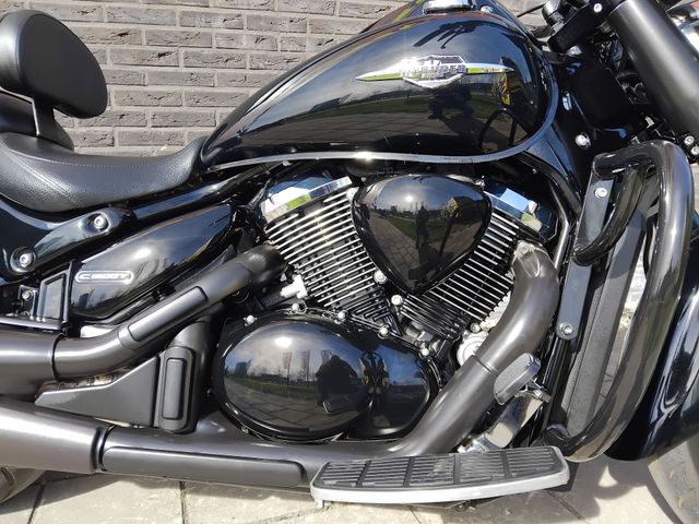 suzuki - intruder-c-1500-bt