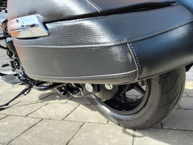 suzuki - intruder-c-1500-bt