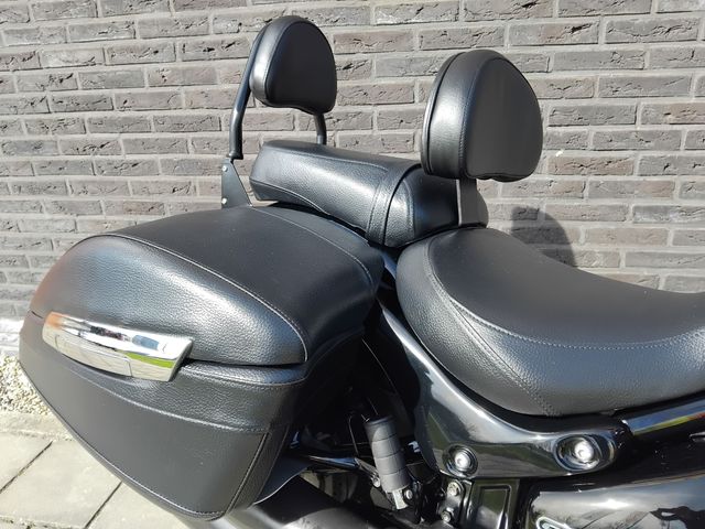 suzuki - intruder-c-1500-bt