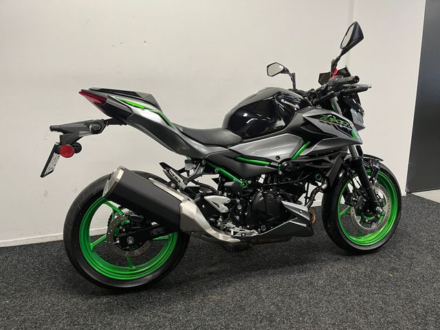 kawasaki - z-500