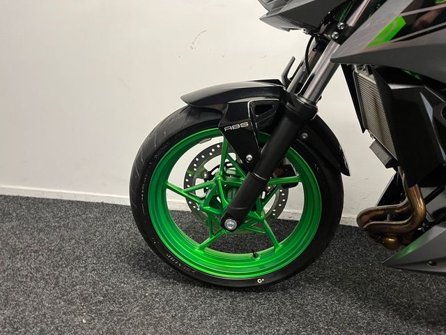 kawasaki - z-500