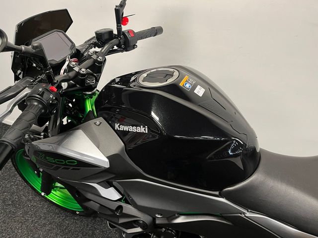 kawasaki - z-500