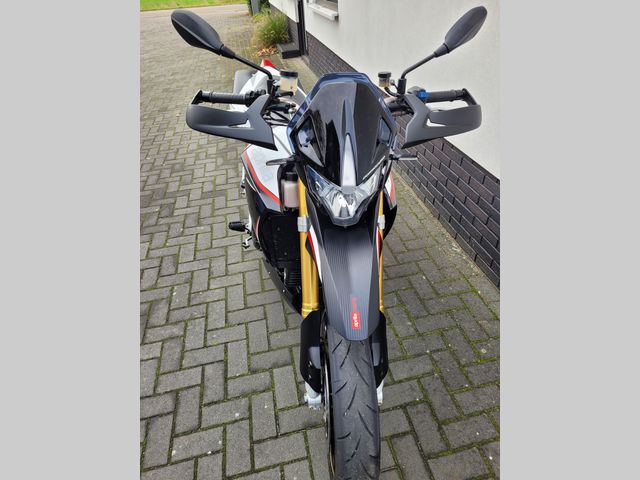 aprilia - dorsoduro-1200-abs