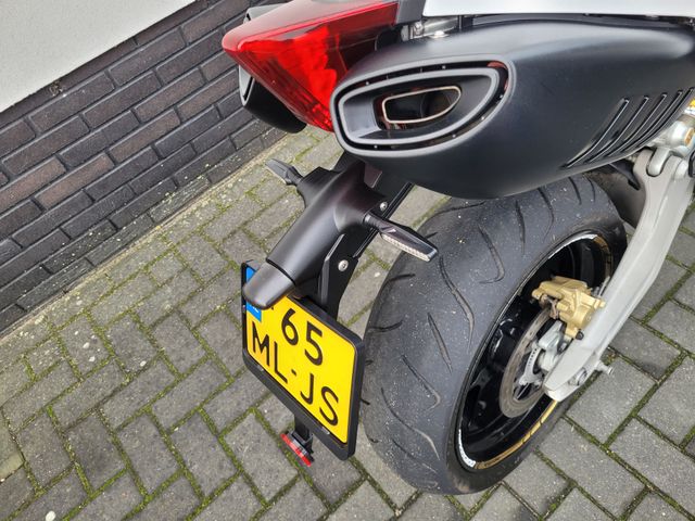 aprilia - dorsoduro-1200-abs