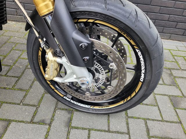 aprilia - dorsoduro-1200-abs