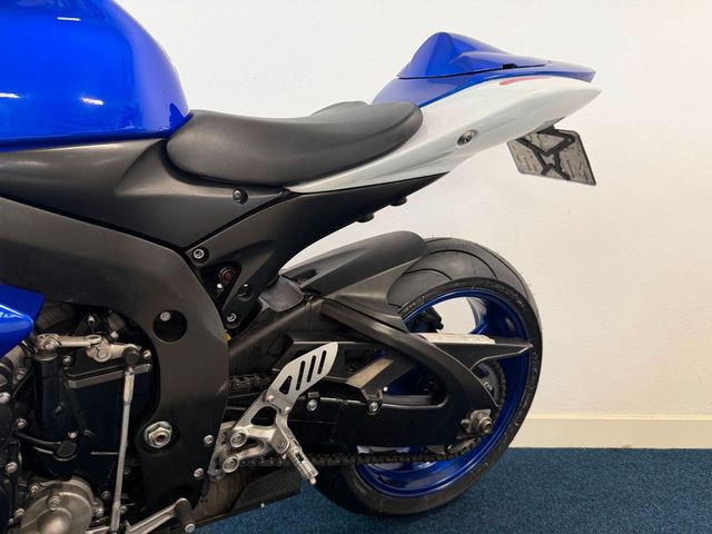 suzuki - gsx-r-600